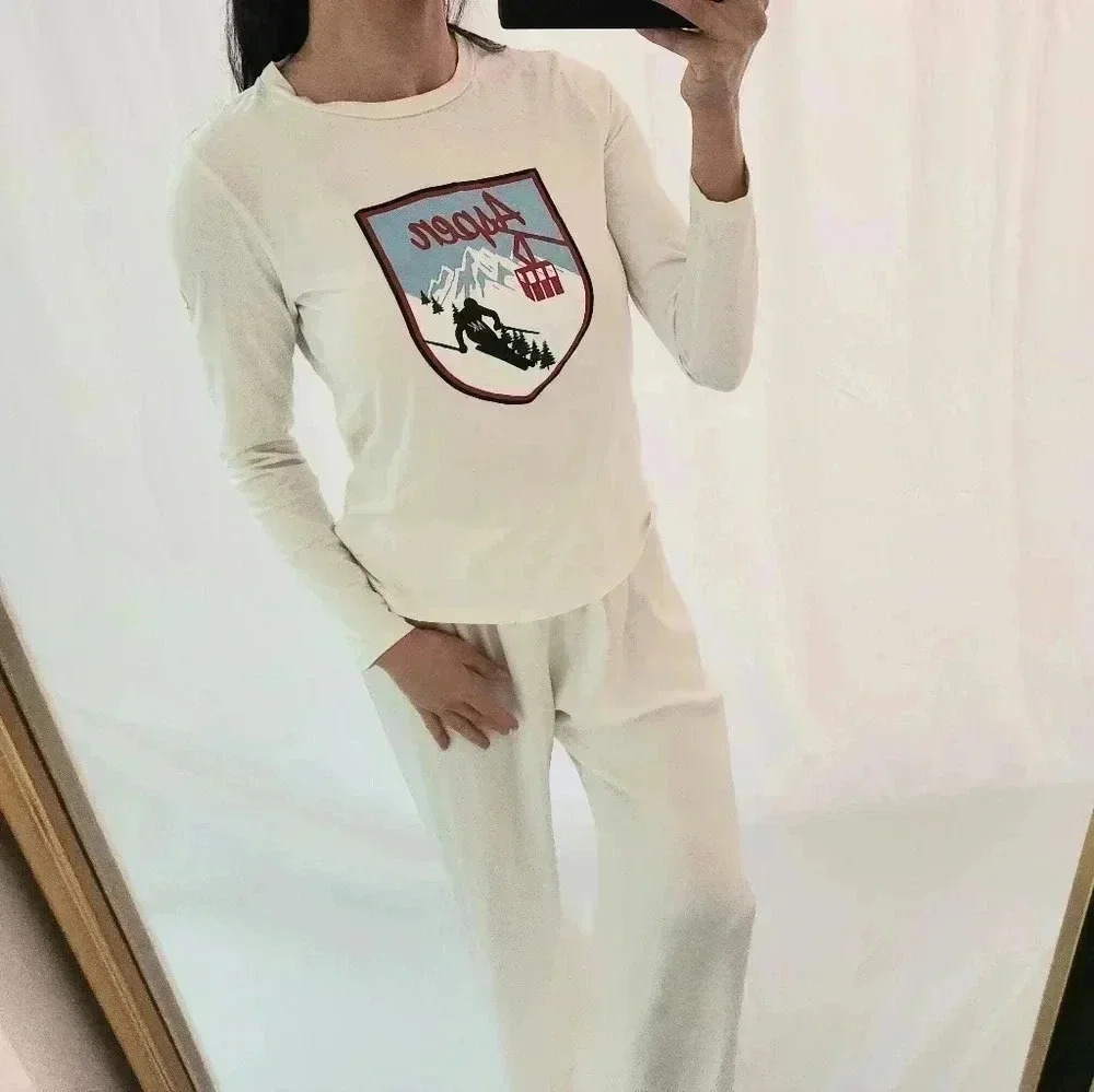 Michael Kors Aspen Apres ski snow crewneck long sleeve snow t-shirt White